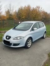 Seat Altea 1.6 TÜV 10/27 Bremsen Neu - Seat Altea in Bielefeld
