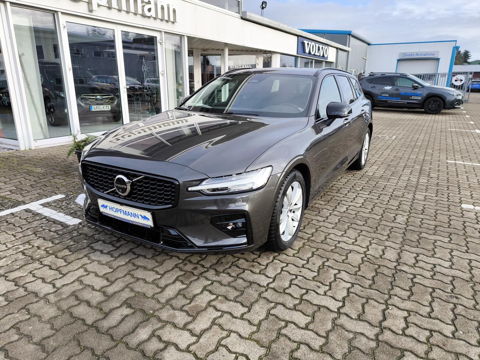 Volvo V60 B4 Benzin Plus Dark ACC / BLIS / 360°