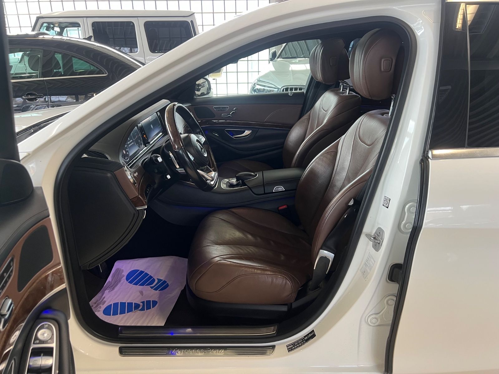 Fahrzeugabbildung Mercedes-Benz S 350 BlueTec / d AMG LINE *DIAMANT-WEIß*