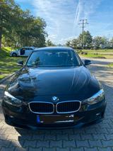 BMW 320i -                   - BMW 320 in Karlsruhe
