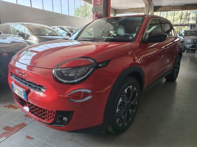 Fiat FIAT 600 Hybrid 110 CV DCT MHEV La Prima imagem 3