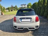 MINI John Cooper Works John Cooper Works - weiße MINI John Cooper Works