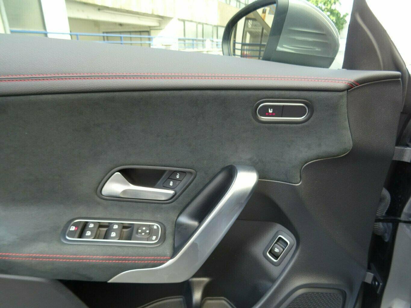 Mercedes-Benz CLA 250 AMG Line 7G-Tronic,Modell 2022,Leder,Pan