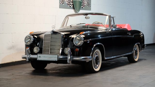 Mercedes-Benz 220 S Ponton Cabrio im schönen Zustand