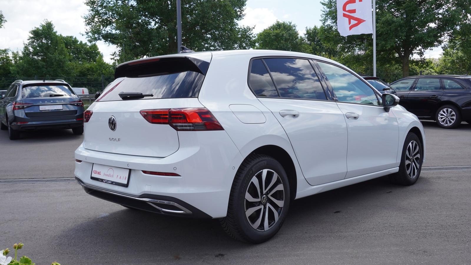 Volkswagen Golf VIII 1.5 TSI Active LED ACC Standheizung, миниатюра 5