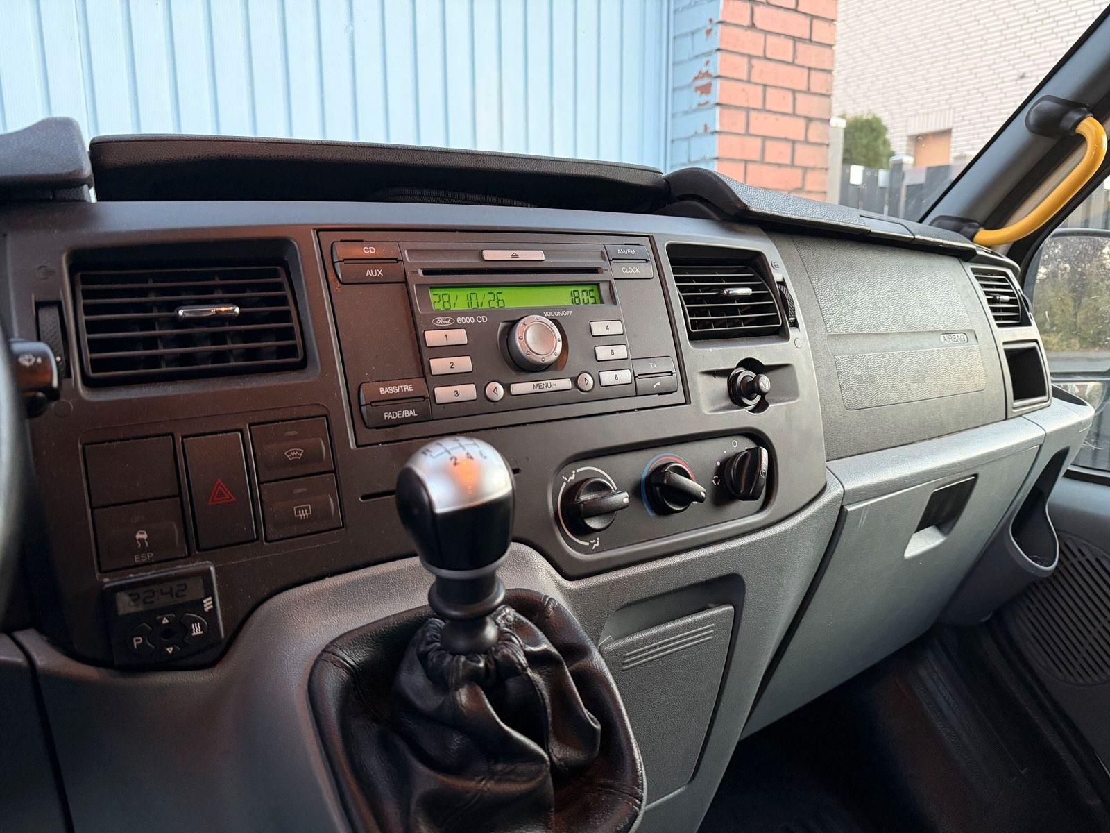 Ford Transit 2012 — photo 9