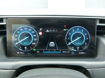 Hyundai TUCSON - 11