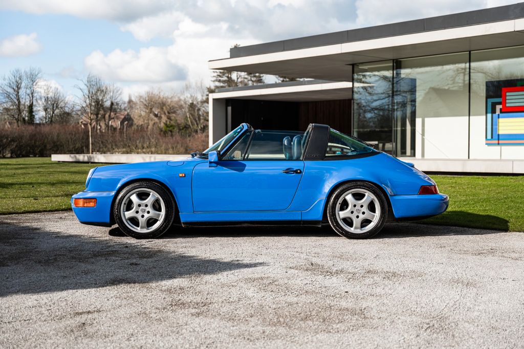 Porsche 964