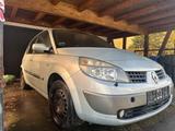 Renault Scenic Confort Dynamique 2.0 16V Confort Dyn... - Renault Scenic: Confort Dynamique