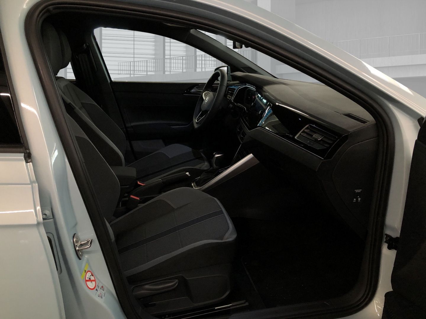 Fahrzeugabbildung Volkswagen Polo Style ''50 Jahre'' 1.0 TSI DSG Navi Digital