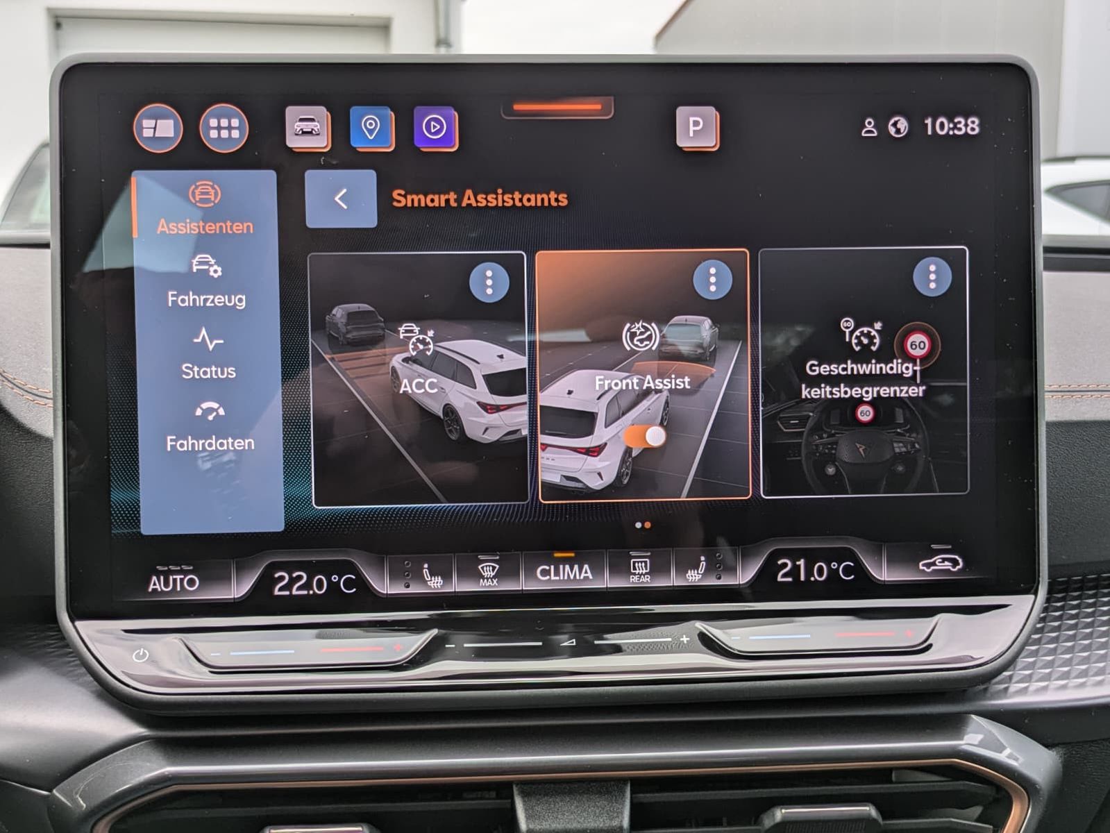 Fahrzeugabbildung CUPRA Leon 1.5 eTSI EDGE MATRIX*ACC*KAM*18"5JGARANTIE