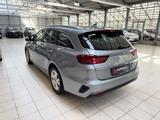 Kia Ceed 1.5 T-GDI  Navi|Kamera|Sitzhzg - Kia: K5