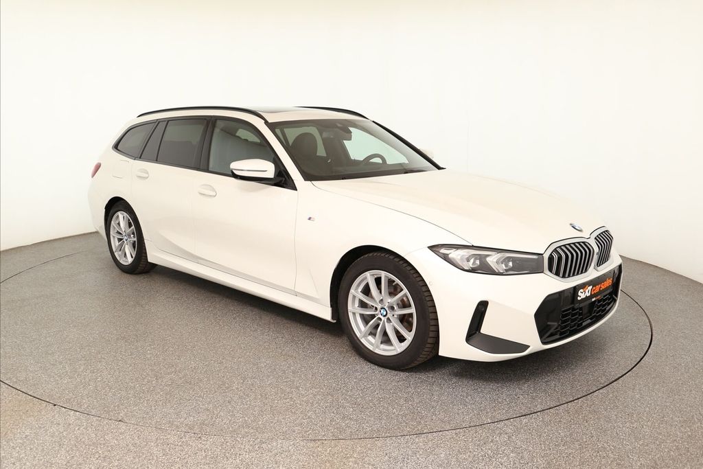 Image of BMW 320
