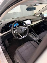 Volkswagen Golf - 9