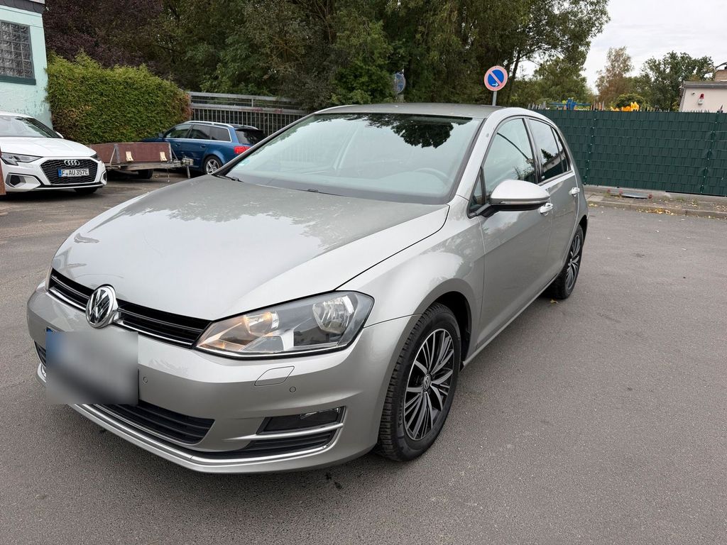 Image of Volkswagen Golf