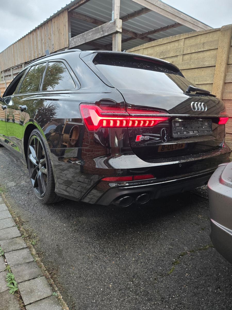 Audi S6