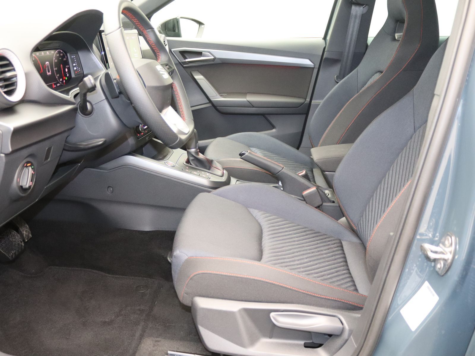 Seat Arona - Bild 13