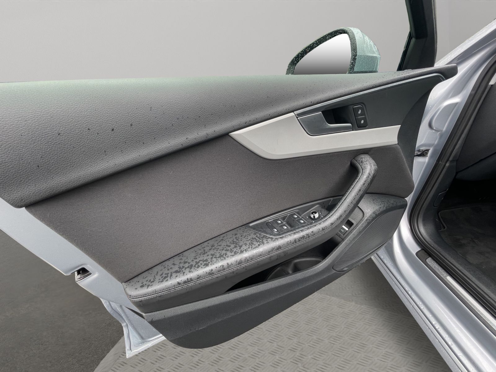 Audi A4 - Bild 16