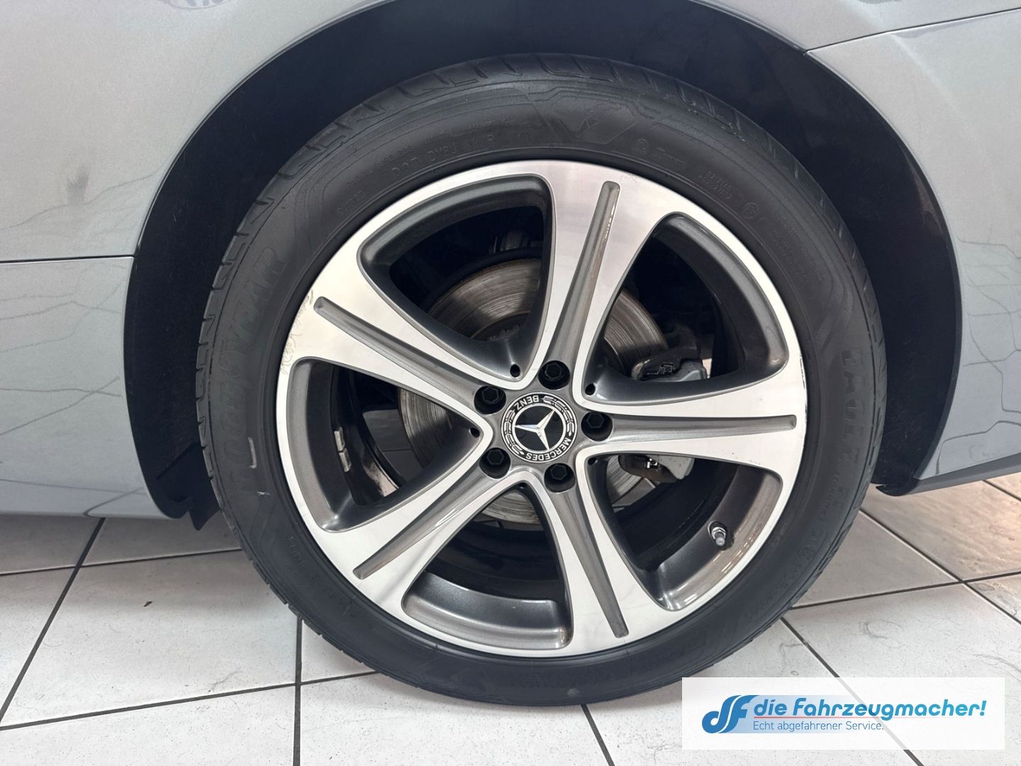 Fahrzeugabbildung Mercedes-Benz E 220 -Klasse Cabrio d  Navi Leder Memory Sitze