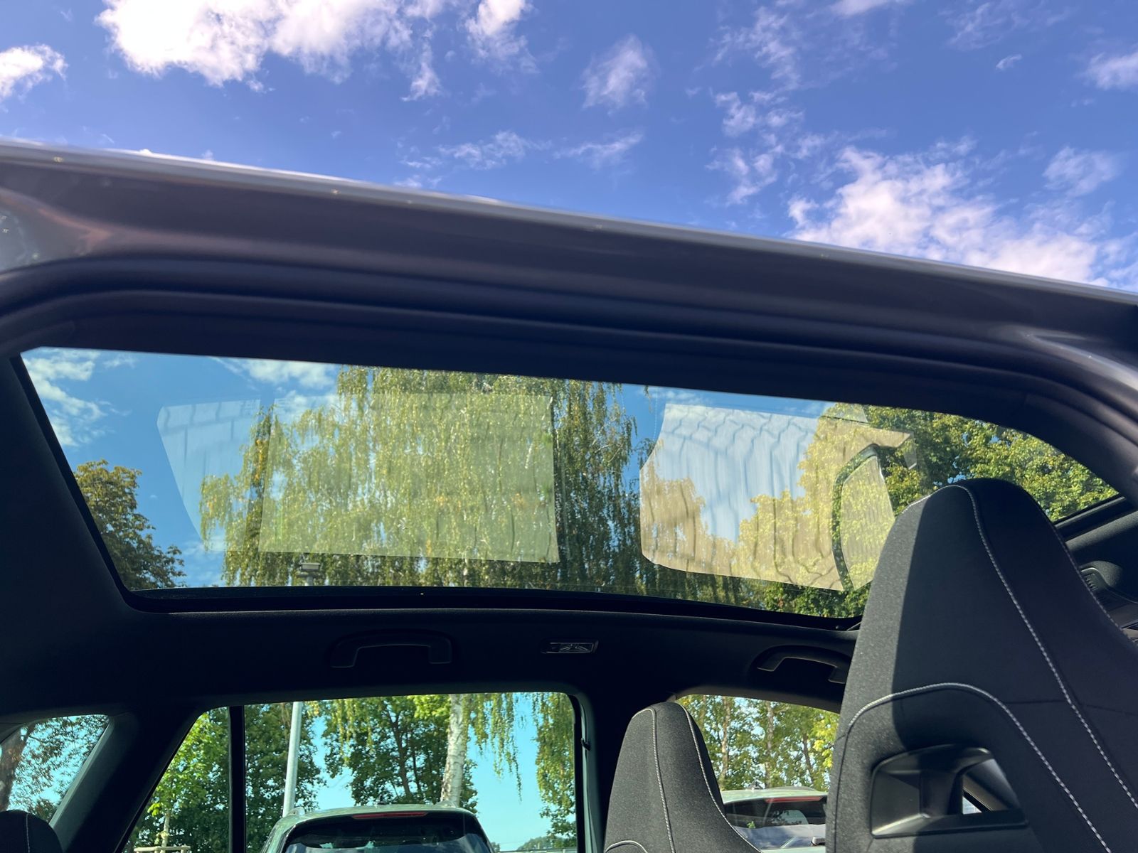 Fahrzeugabbildung SKODA Kamiq Monte Carlo 1.5 TSI DSG *AHK vorb., Matrix