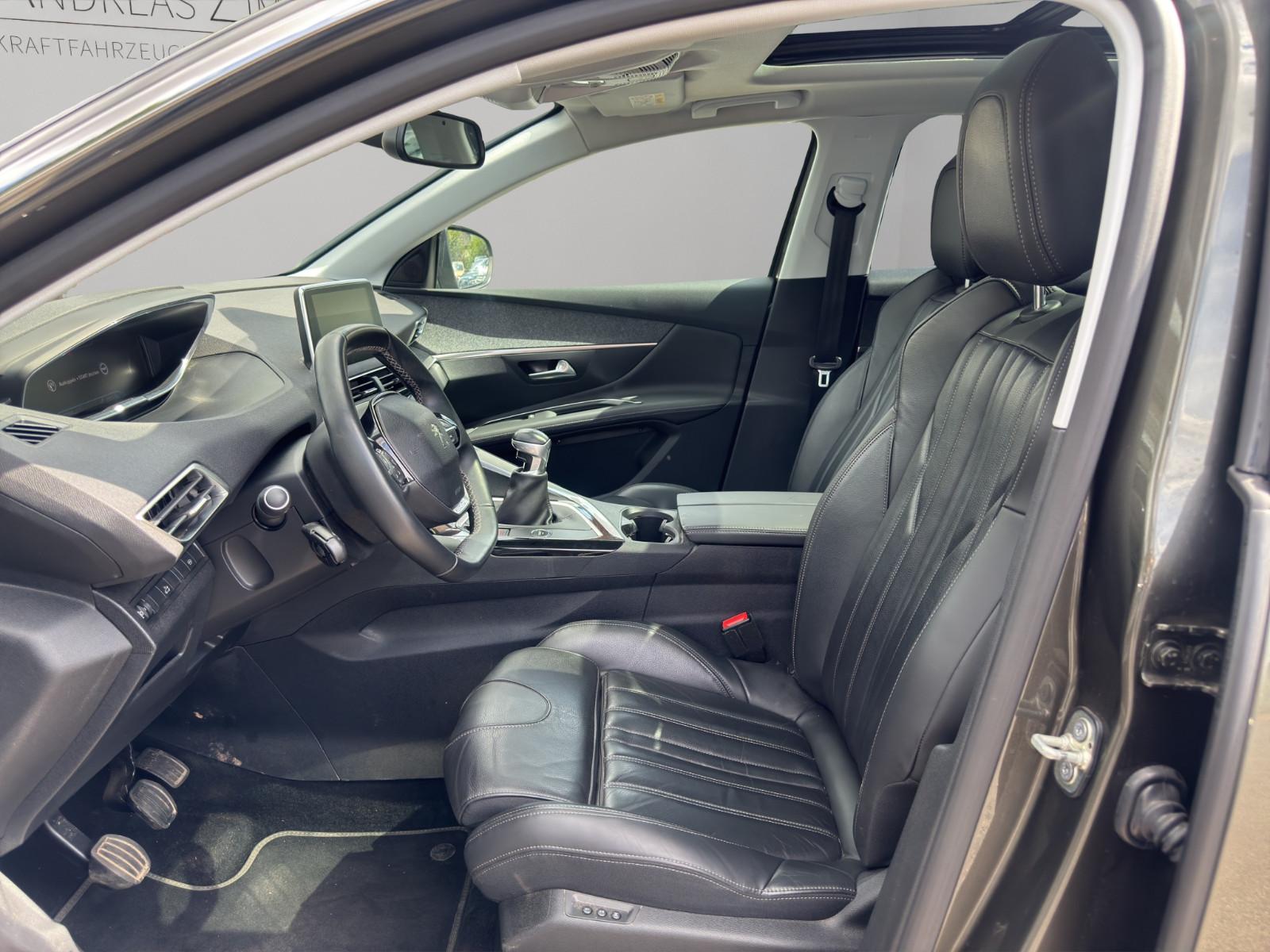 Peugeot 3008 2.0 HDi Allure PANO/NAV/SHZ/360/ASSISTENZ