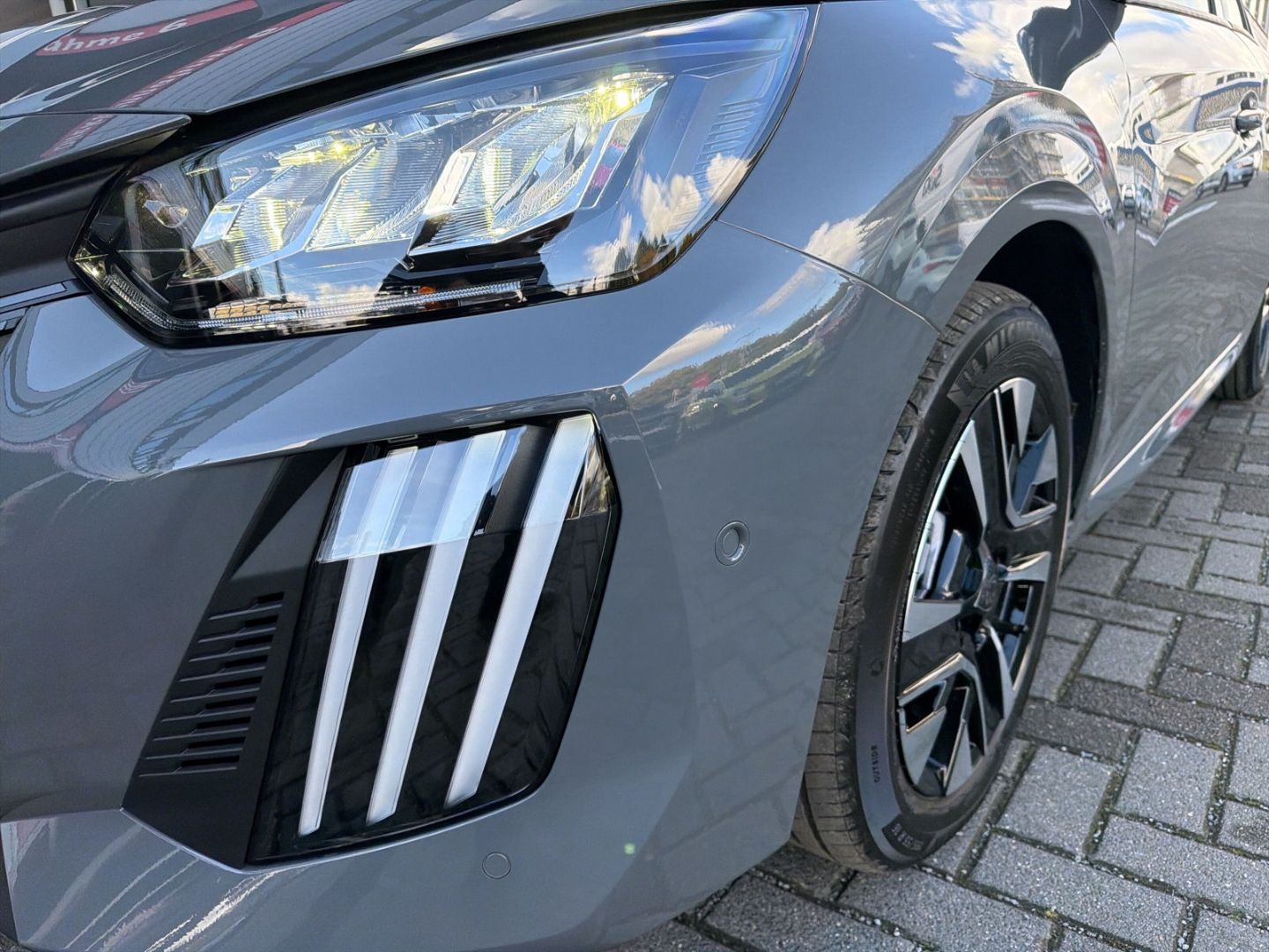 Peugeot 208 - Bild 17