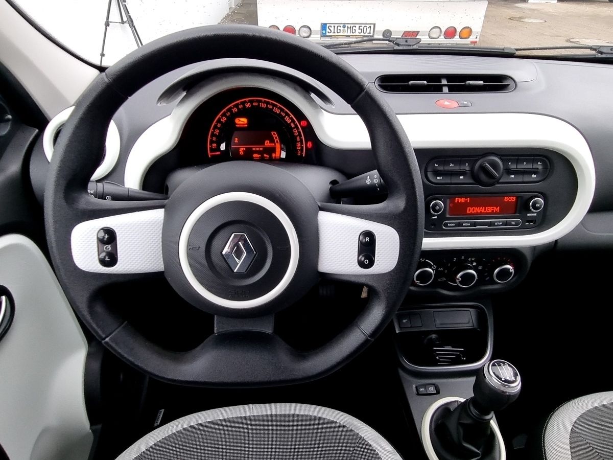 Fahrzeugabbildung Renault Twingo LIMITED SCe 75