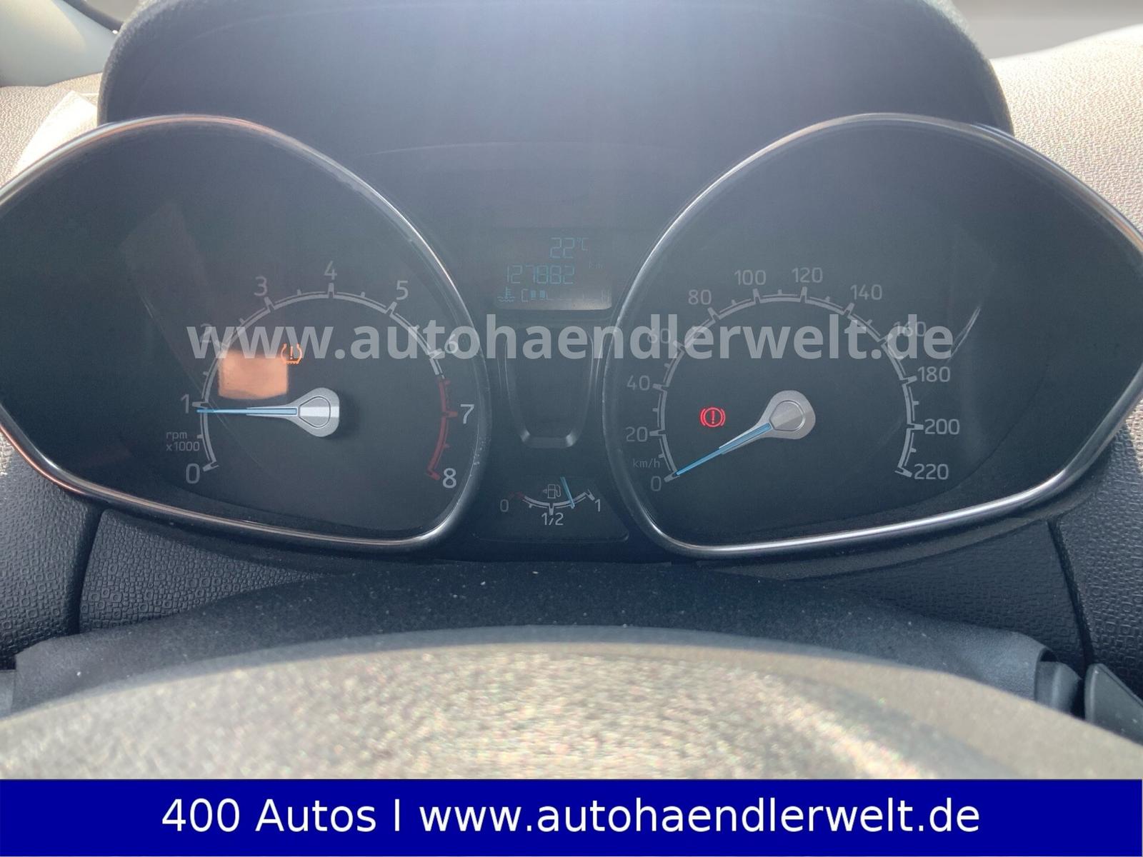 Ford EcoSport 2015 — photo 10