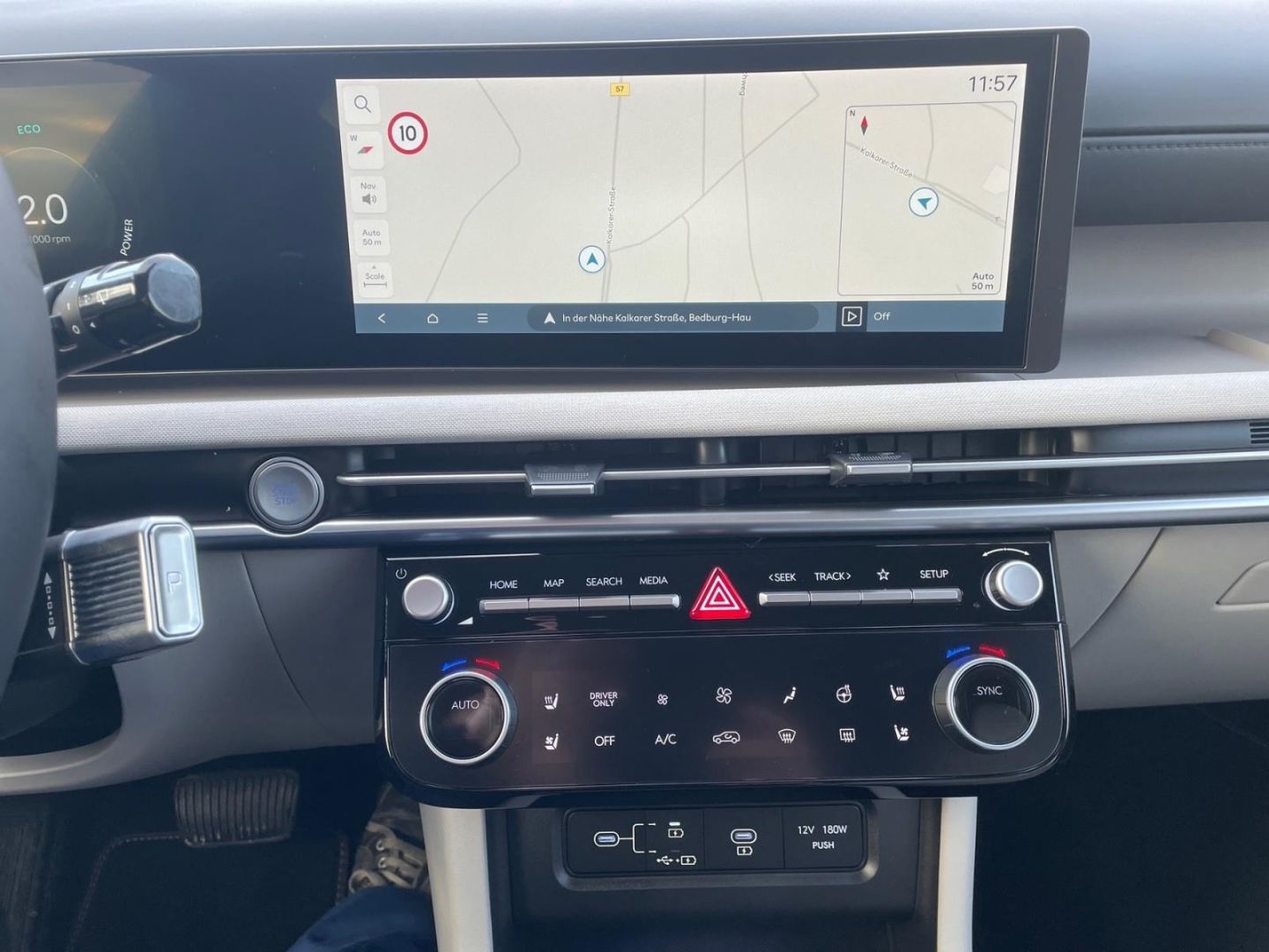 Fahrzeugabbildung Hyundai Tucson Prime Plug-In Hybrid1.6 T-GDI 4WD ASSISTE