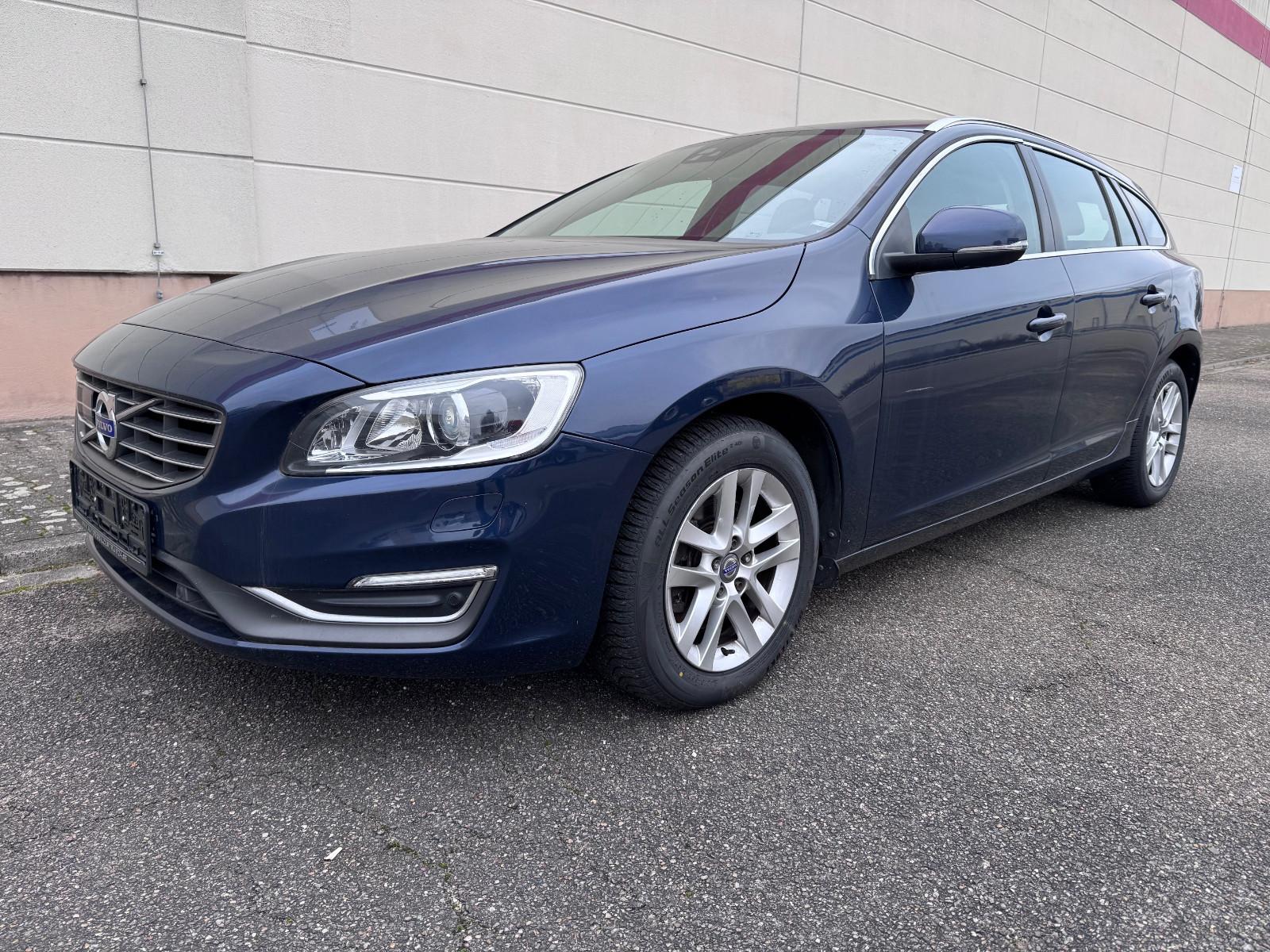 Volvo V60 D4 Summum BLIS+RADAR+ST-HZ+CAM+SHD