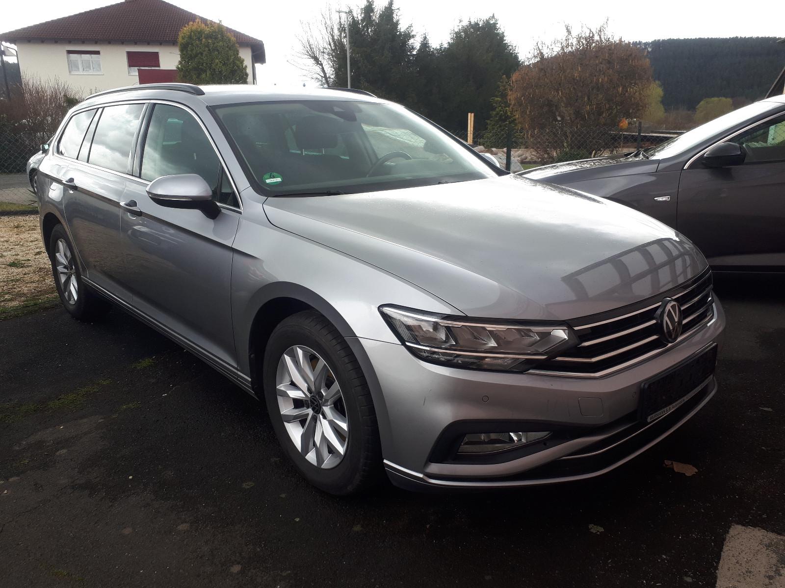 Volkswagen PASSAT VARIANT BUSINESS*1.HAND*AHK*