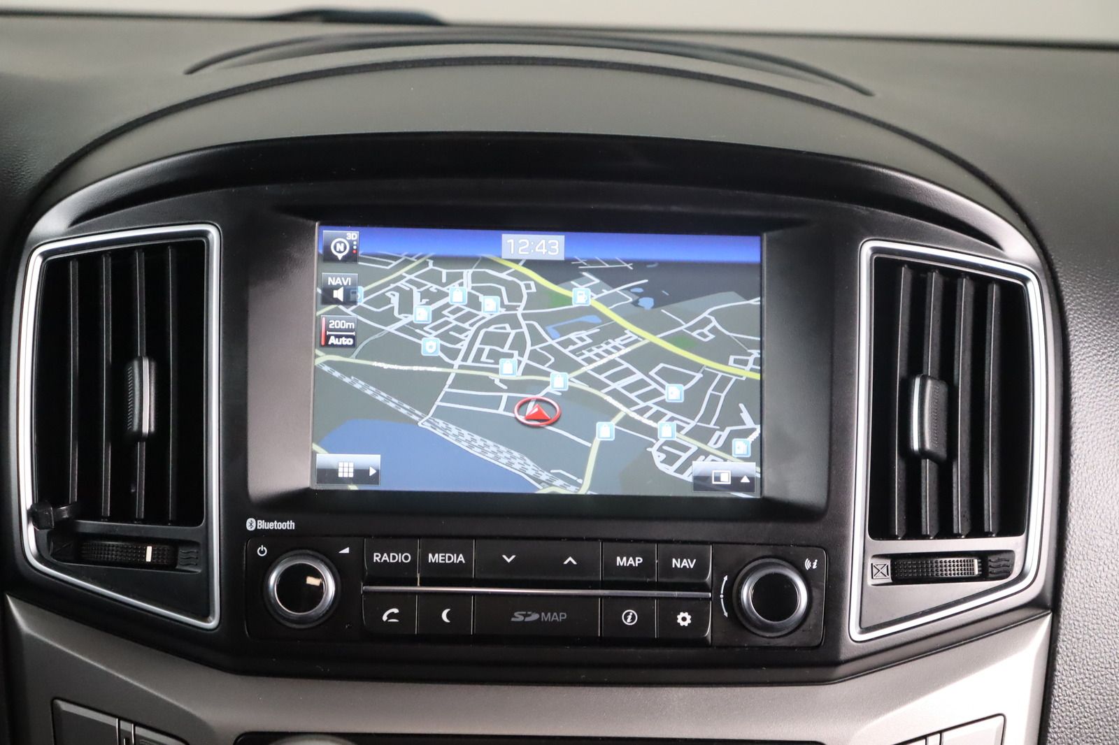 Fahrzeugabbildung Hyundai H-1 2.5CRDi Starex * RFK * Lenkradhzg. * Navi