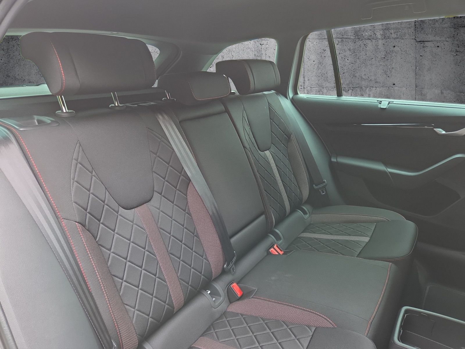 Octavia Combi RS 2.0 TSI DSG AHK