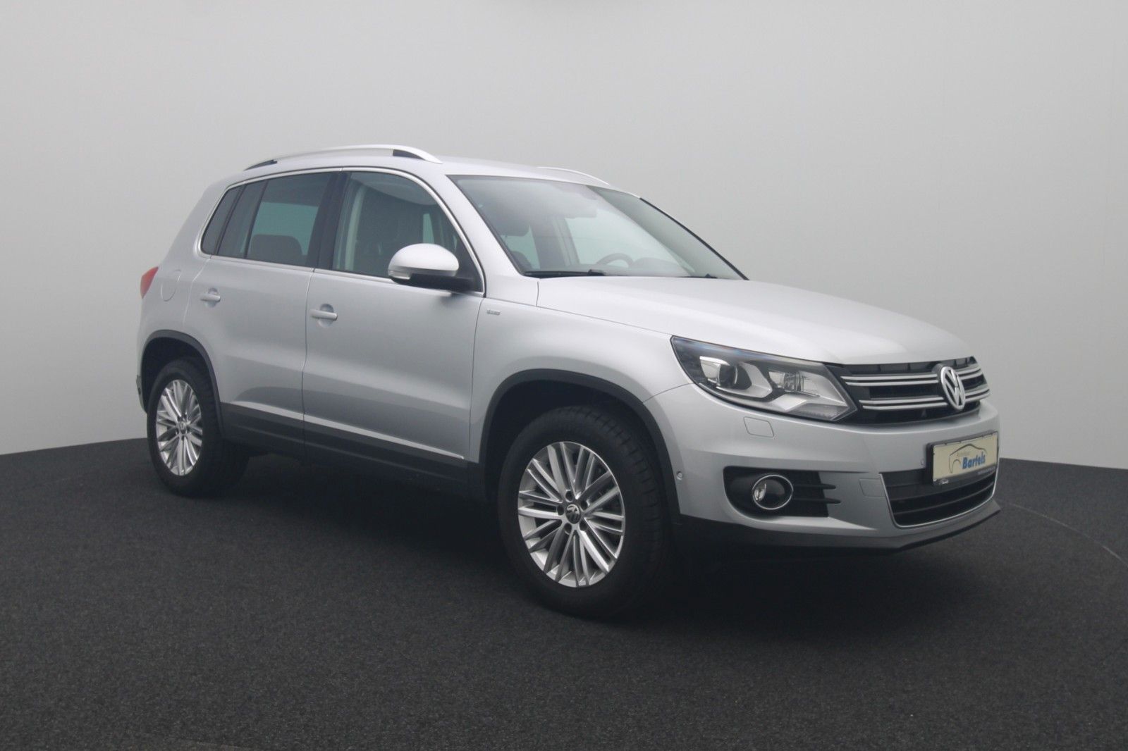 Fahrzeugabbildung Volkswagen Tiguan 1.4 TSI Sport & Style BMT CUP 1.Hand