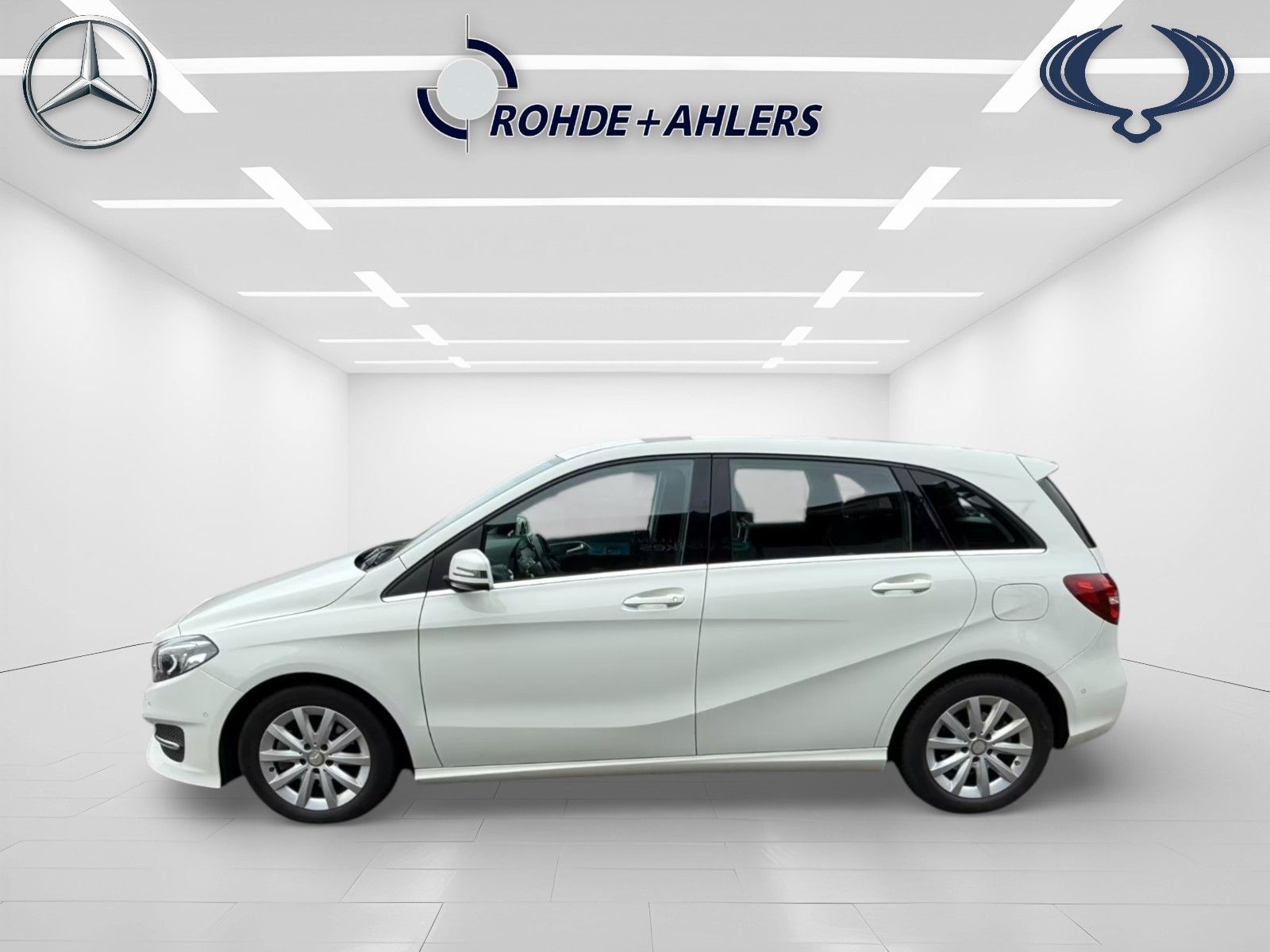 Fahrzeugabbildung Mercedes-Benz B 180 Style LED+FERNL.ASSIST+SPIEGEL PAKET+KAMER