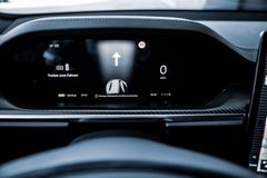 TESLA Model S PLAID - Yoke - Satin Black Matt - 1020PS
