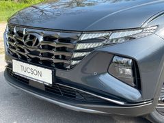 Fahrzeugabbildung Hyundai TUCSON 1.6 T-GDI 48V Blackline *Navi*ACC*LED*SH*