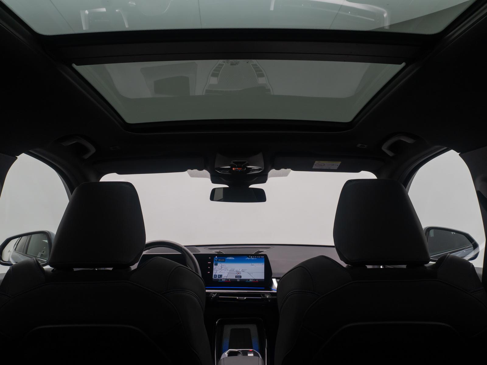 BMW iX1 xD30 MSport Panorama 360°HUD DAB Komfort 19", миниатюра 29