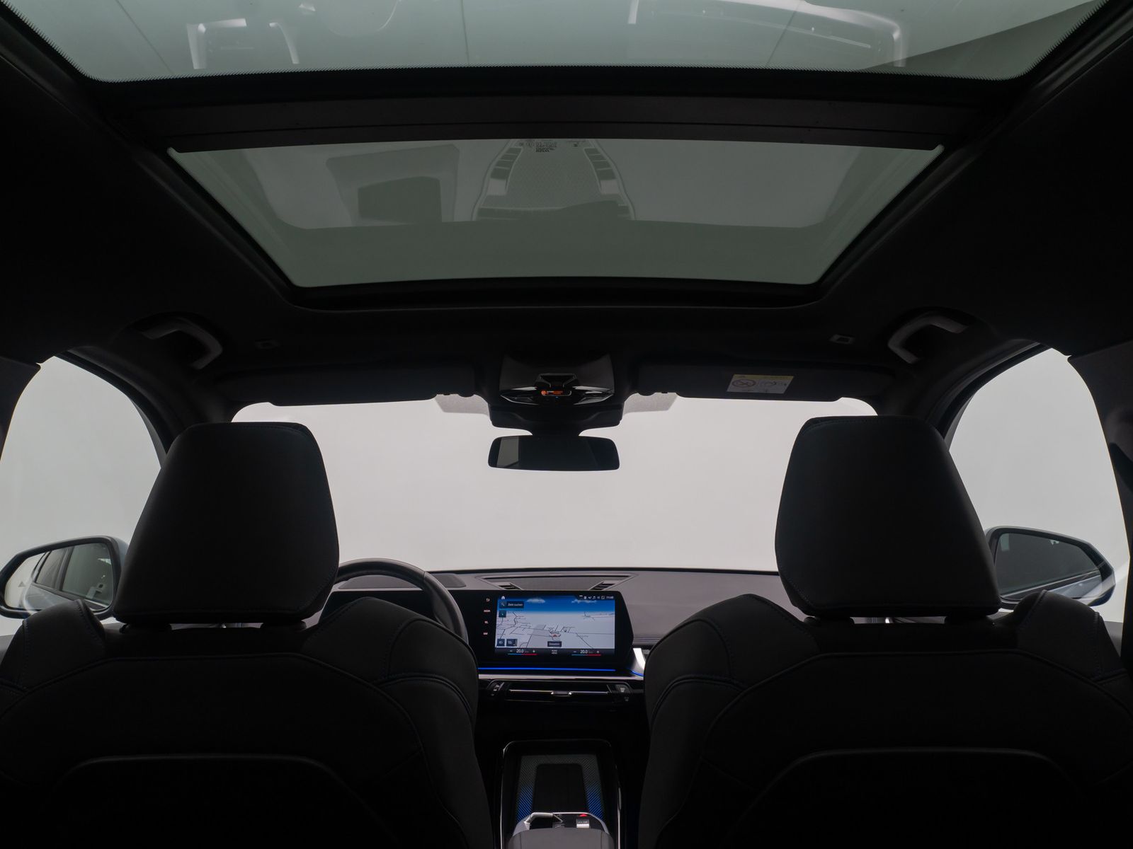 Fahrzeugabbildung BMW iX1 xD30 MSport Panorama 360&deg;HUD DAB Komfort 19"