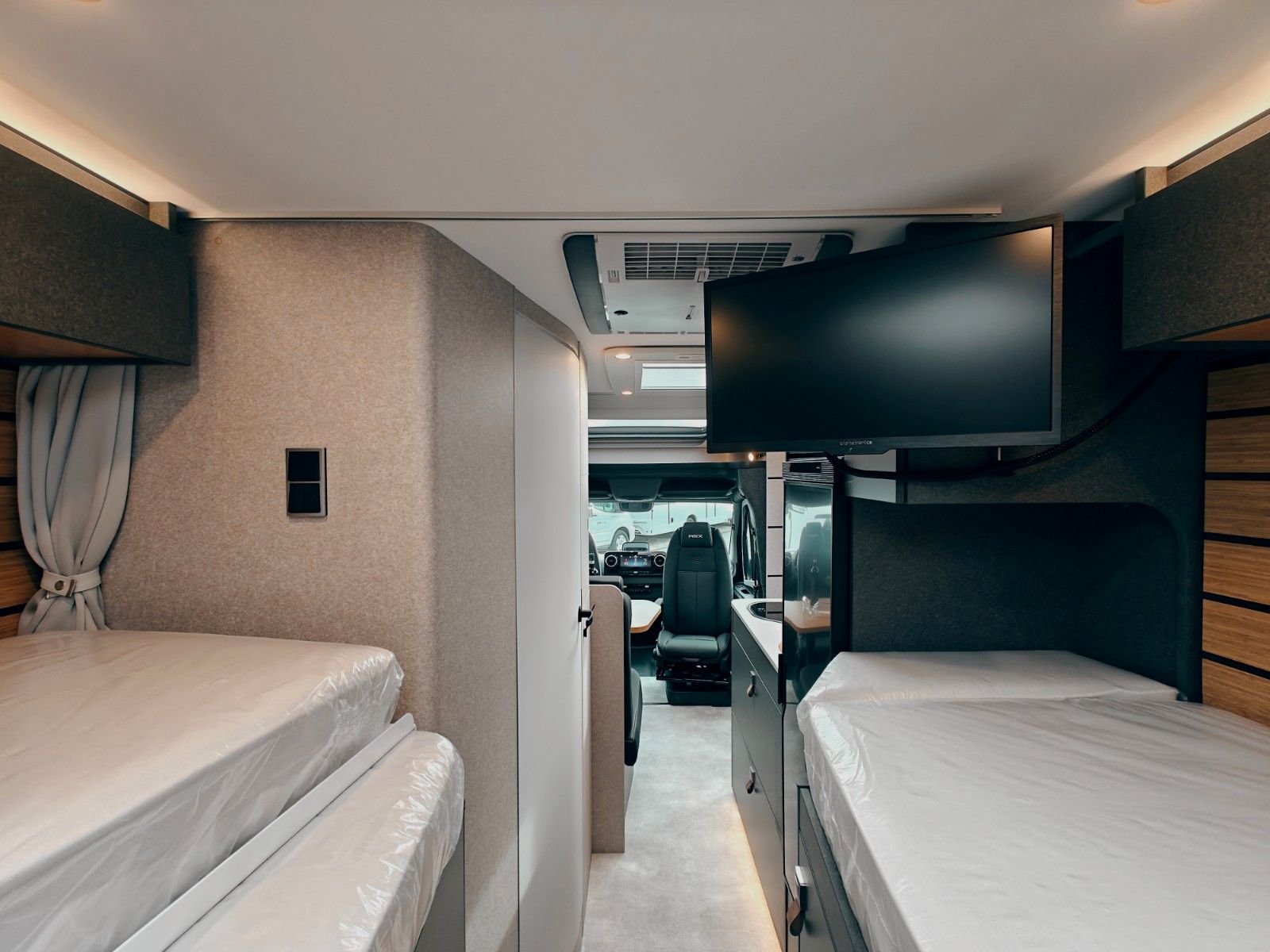 Fahrzeugabbildung HYMER / ERIBA / HYMERCAR ML-T 580 RSX ONE - 2026 - by Palmo