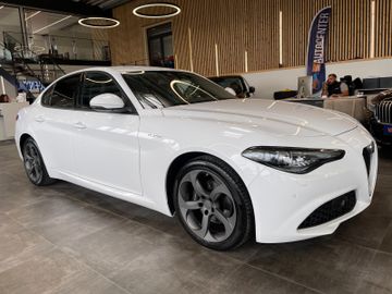 Alfa Romeo Giulia 2,2 JTDM Executive *BI-XENON*ACC*AHK*LED*