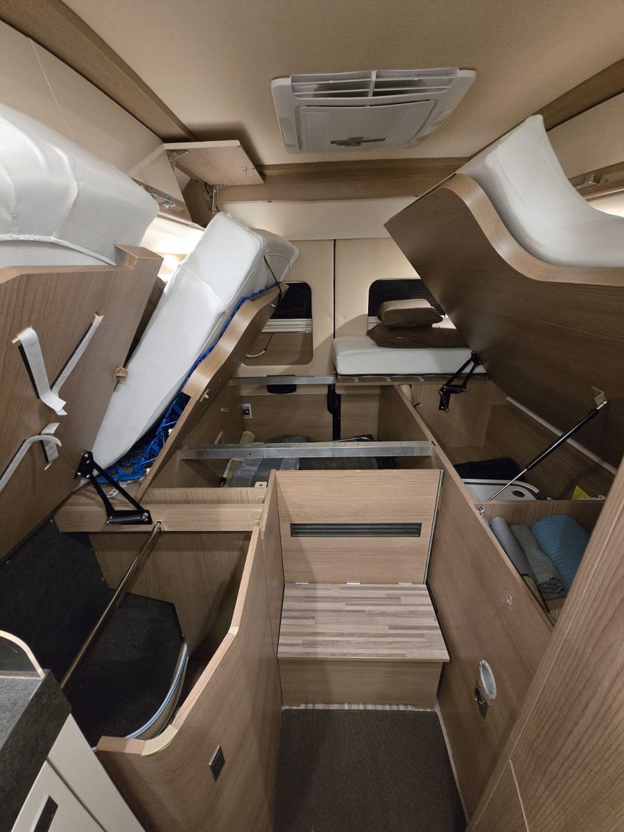 Fahrzeugabbildung Malibu Van Family 4 GT skyview 640 LE RB Aufstelldach