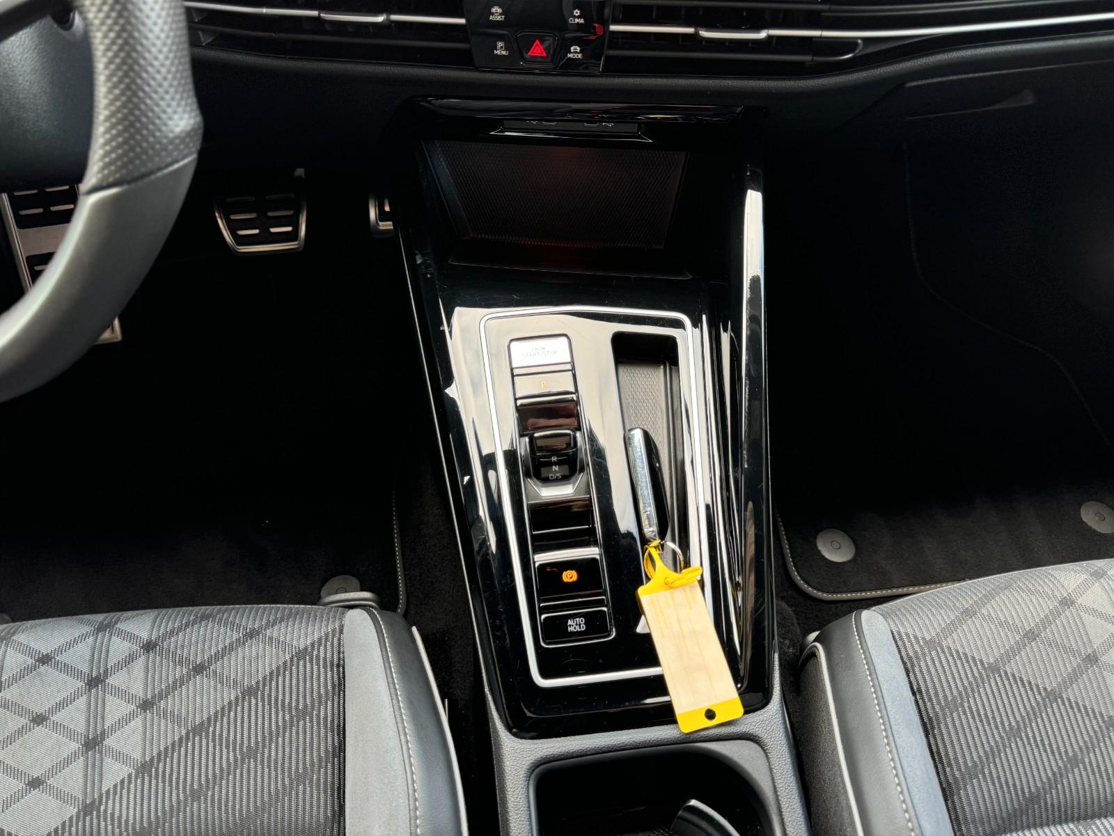 Volkswagen Golf 8 2.0 TSI R-Line *Pano/Head-Up/H&K Soundsys, миниатюра 19