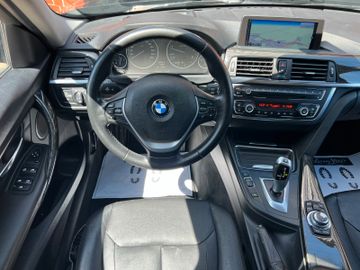 BMW 320 - 11