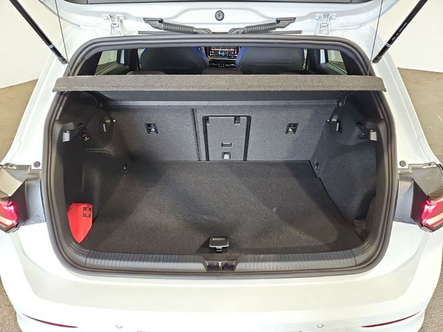 Golf GTE 1.5  eHybrid DSG BLACKSTYLE+AHK+NAVI+AR