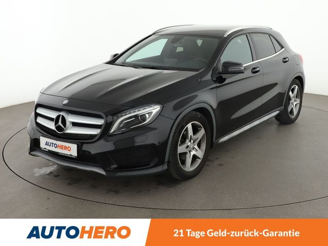 Mercedes-Benz GLA 200 AMG Line *BI-XENON*TEMPO*MEMORY*