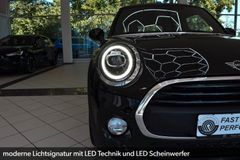 MINI ONE (F56)~Automatik~Teilleder~Chili~LED~Klimaaut MINI ONE (F56)~Automatik~Teilleder~Chili~LED~Klimaaut