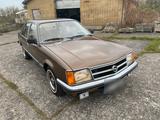 Opel Commodore C2.5s Berlina Automatik H-K... - Opel Commodore: A