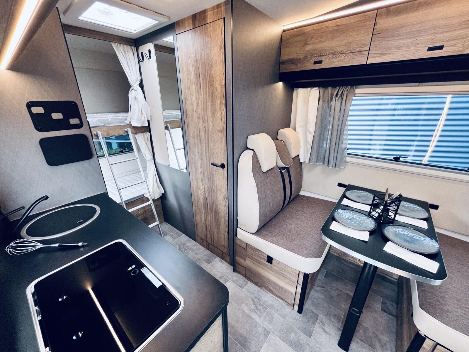 Fahrzeugabbildung XGO Dynamic 27 Modell 2027