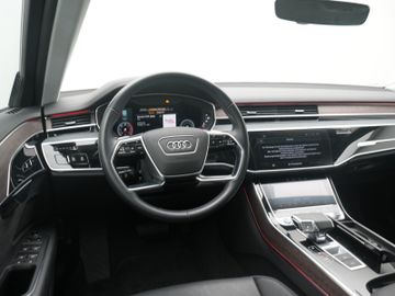 Audi A8 - 5